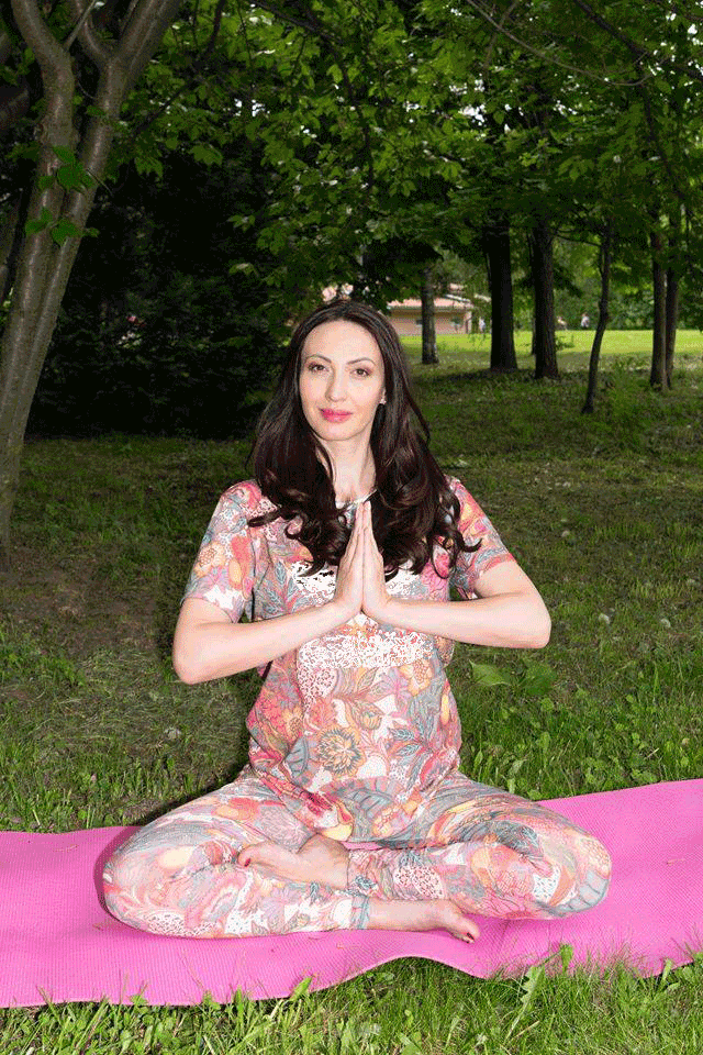 Йога-комплекс за бременни www.albenakoralieva.com